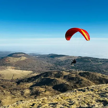 דירה Au Coeur De L'auvergne Nohanent